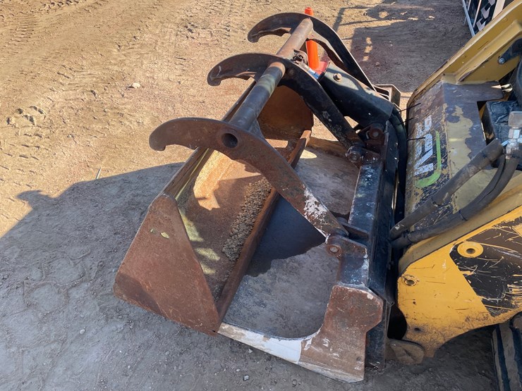 #1874-•-2017-asv-rt-30-tracked-skid-steer-image-9