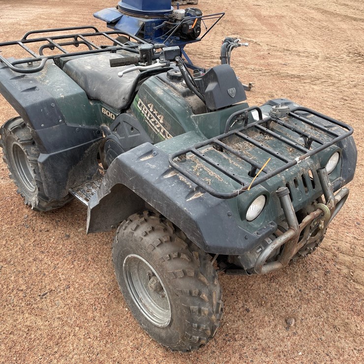 #1043 • Yamaha 600 Grizzly 4X4 ATV (No Reg. Card)