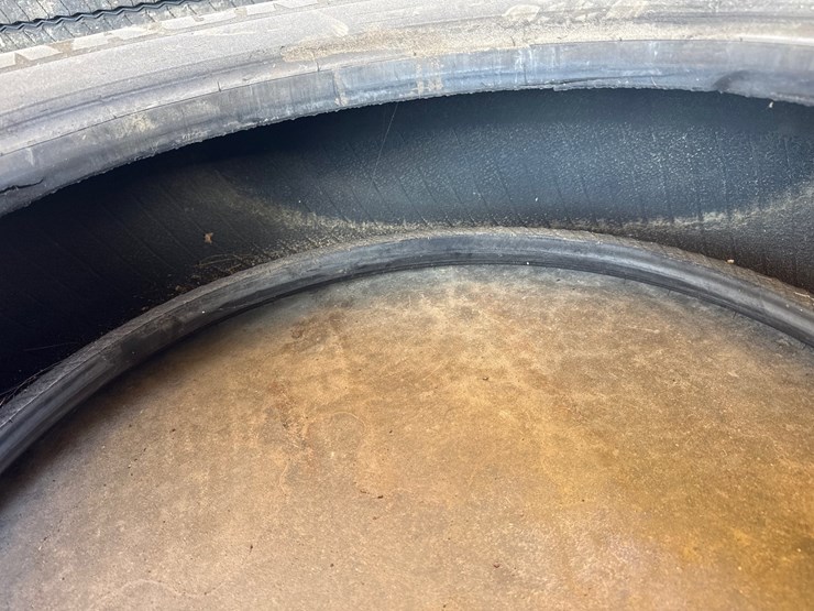 #6993-•-(1)-magna-11r22.5-steel-radial-commercial-tire-image-4