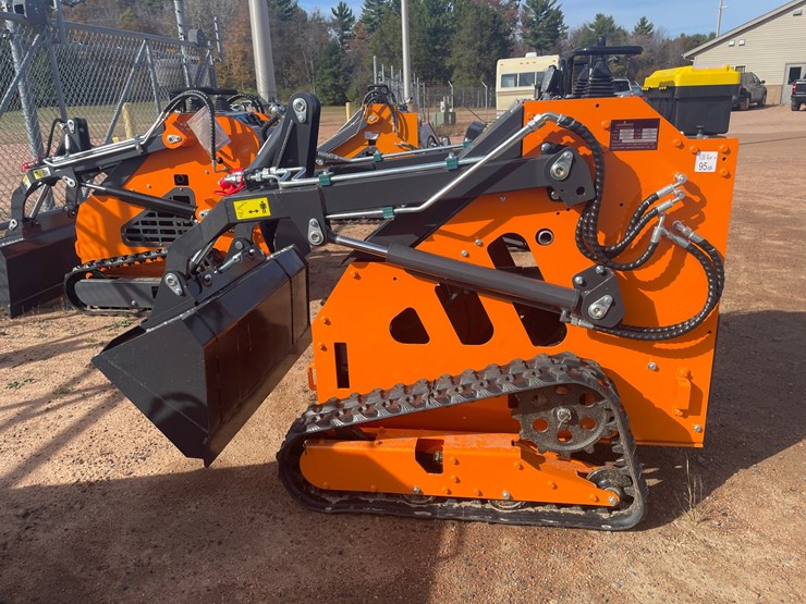 #3203-•-landhonor-mini-skid-steer-loader-t460s2-image-9
