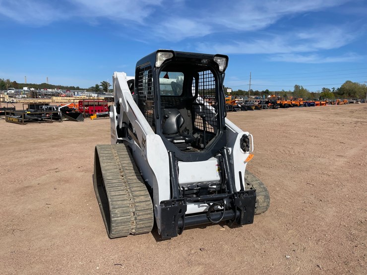 #1074-•-2014-bobcat-t650-tracked-skid-steer-image-15