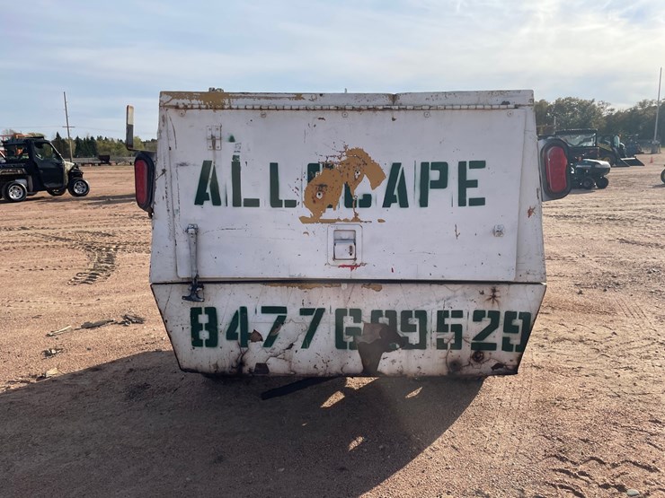 #1092-•-sullair-185-towable-air-compressor-image-6
