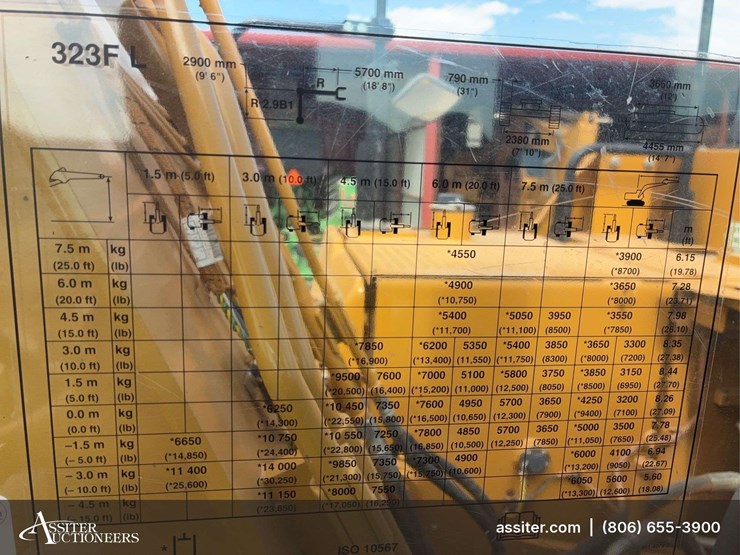 2017-caterpillar-323-image-23