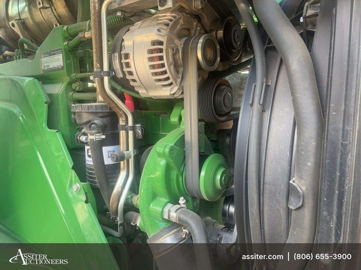 2022-john-deere-r-image-46