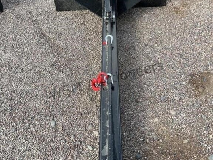 2026-giyi-picking-boom-for-skid-steer-image-4
