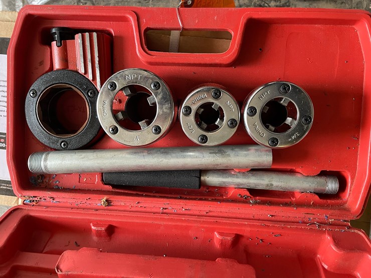 #5214-•-pipe-threader-kit-image-1