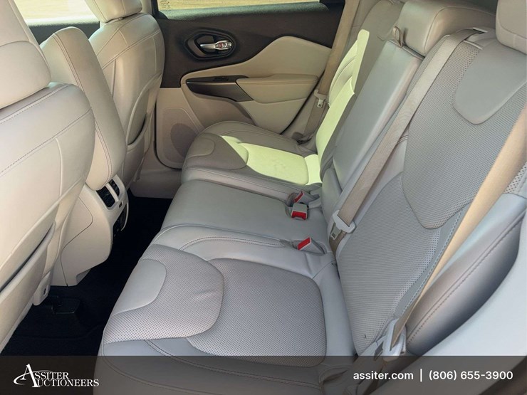 2020-jeep-cherokee-limited-image-9