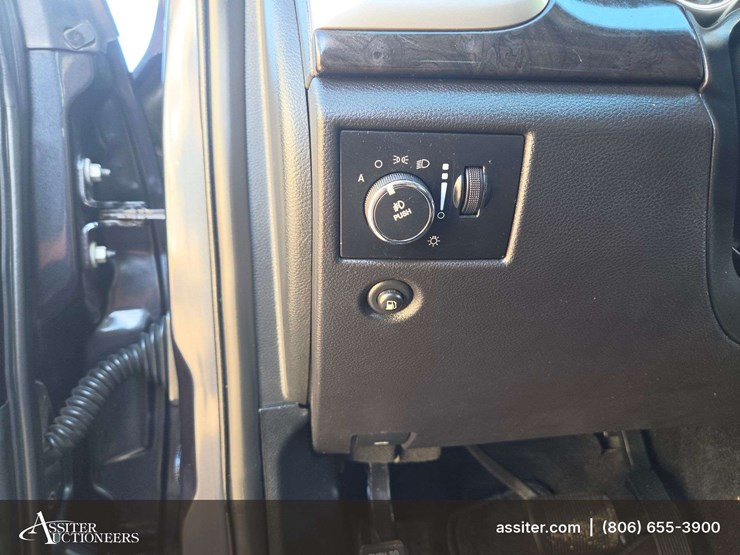 2013-jeep-grand-cherokee-laredo-image-8
