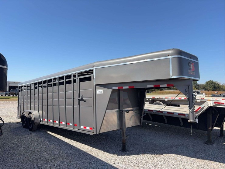 2021-s&s-livestock-trailer-24ft,-2-cut-gates,-st235/80r16-tires,-gvwr:-14,000lbs,-vin#-4s9gl2420na521465-image-3