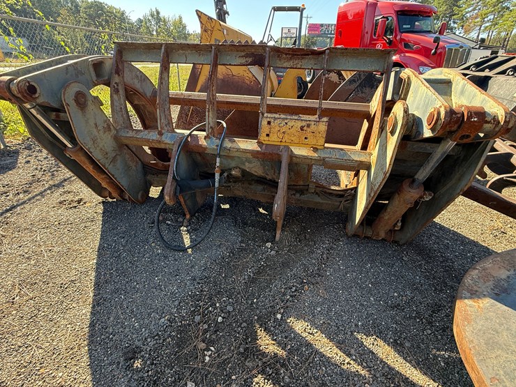pemberton-quick-coupler-root-rake-grapple-for-wheel-loaders-image-6