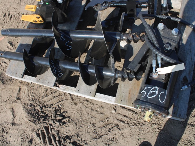 #580-•-mini-excavator-20/30-cm-auger-&-drive-image-1