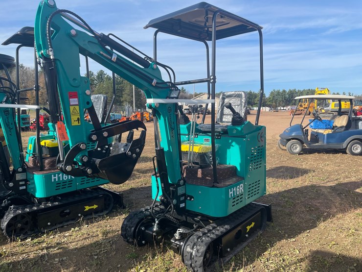 #3232-•-2026-cfg-h16r-mini-excavator-image-2