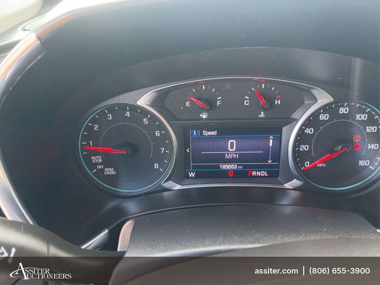 2019-chevrolet-equinox-lt-image-30