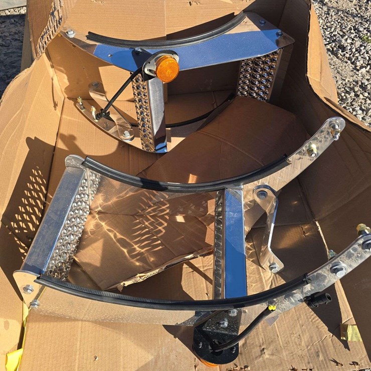 Pair of semi steps