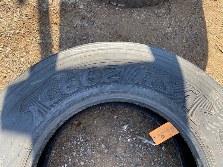 #6967-•-(1)-goodyear-g662-rsa-11r22.5-commercial-truck-tire-image-4