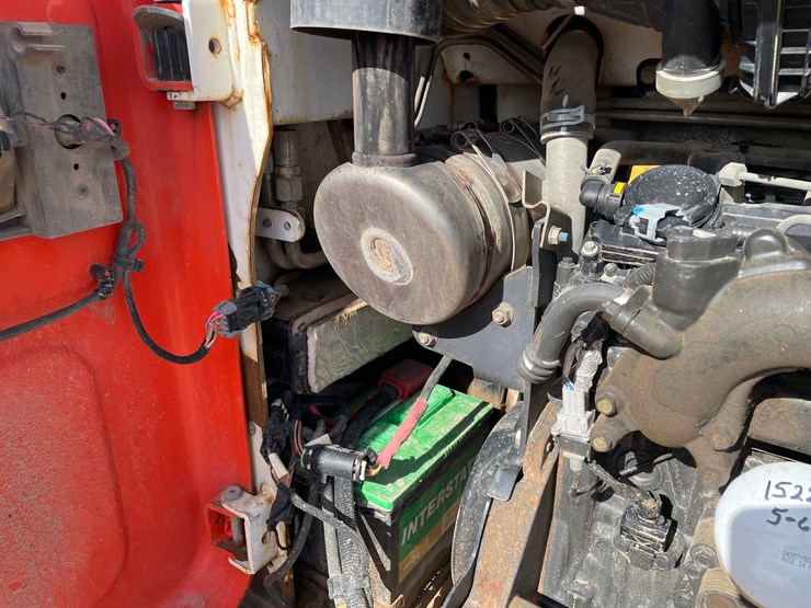 #1863-•-2017-bobcat-t450-tracked-skid-steer-image-44