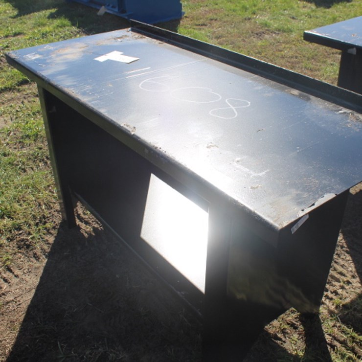 #608 • 28"x60" KC Work Bench