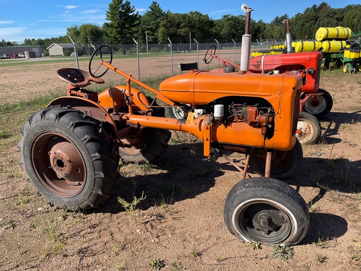 #1950-•-allis-chalmers-b-wide-tractor-image-5