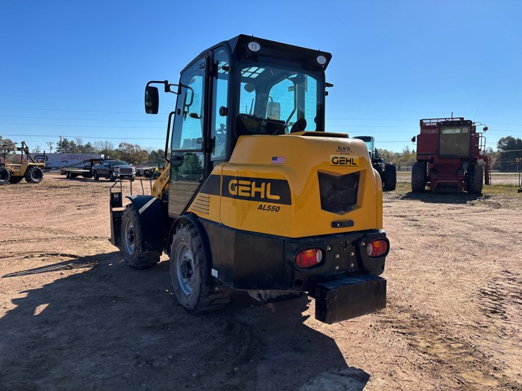 #1894-•-2023-gehl-al550-wheel-loader-image-7