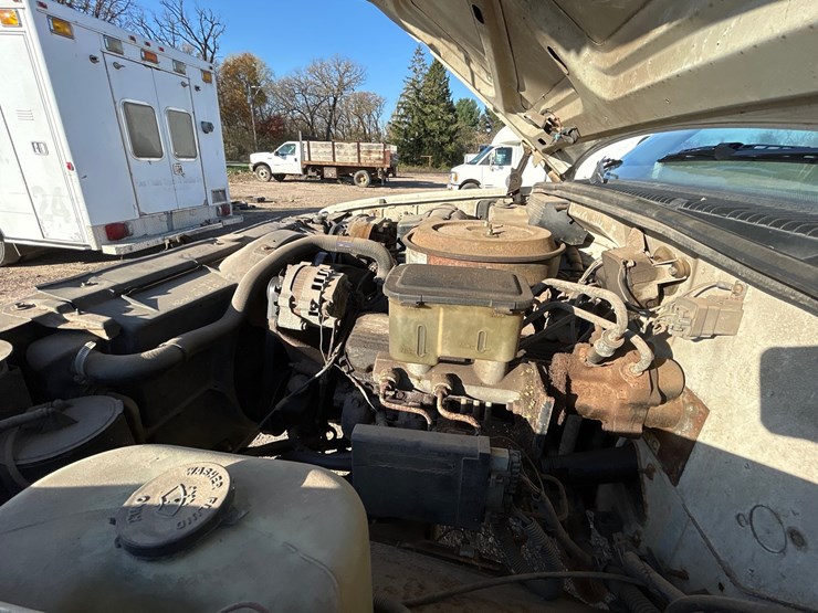 #6933-•-1994-chevrolet-1-ton-dually-service-body-truck-(has-wi-title)-image-22