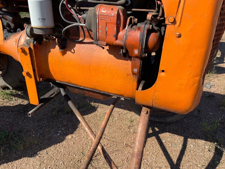 #1950-•-allis-chalmers-b-wide-tractor-image-38