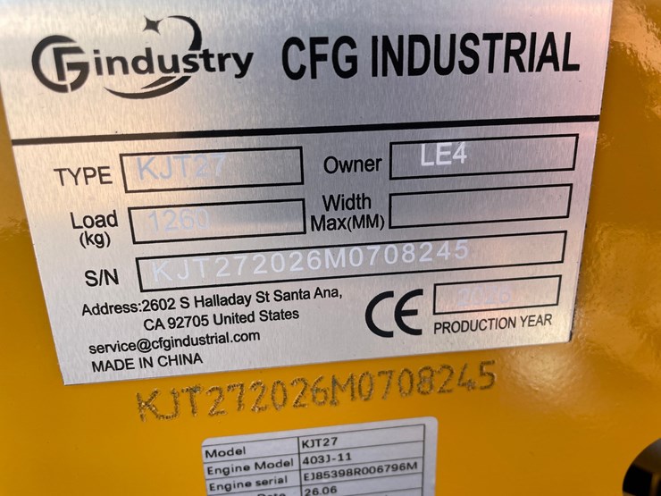 #3236-•-cfg-kjt27-skid-steer-loader-image-29