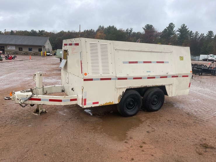 #1853-•-leroi-750-cfm-air-compressor-image-3