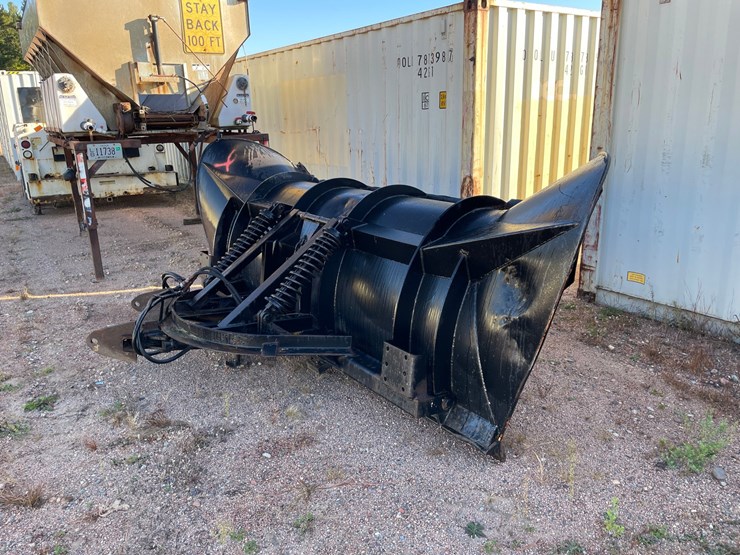 #3753-•-front-plow-blade-image-2