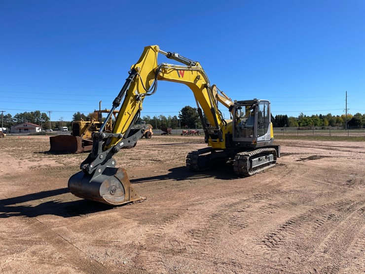 #1960-•-wacker-neuson-et145-excavator---139-hours!-image-1