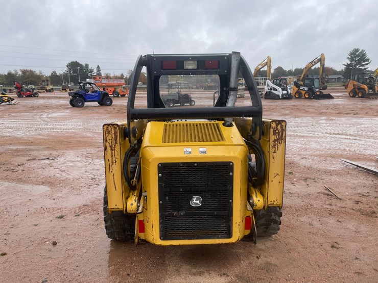 #1852-•-john-deere-317-skid-steer-image-10