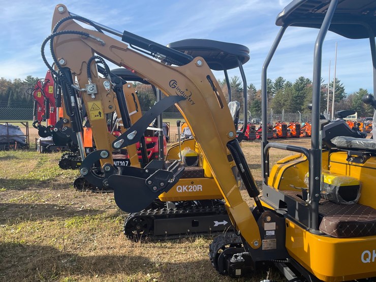 #3228-•-2026-cfg-qk20r-mini-excavator-image-9
