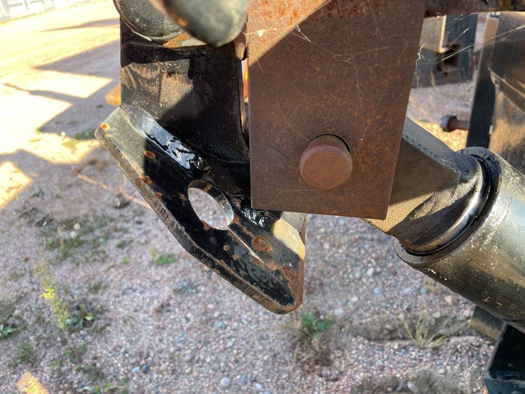 #3759-•-front-plow-mount-cut-off-image-16