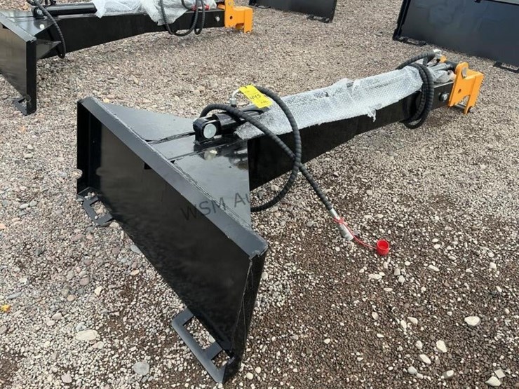 2026-giyi-telescopic-boom-for-skid-steer-image-1