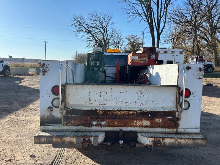 #6933-•-1994-chevrolet-1-ton-dually-service-body-truck-(has-wi-title)-image-4