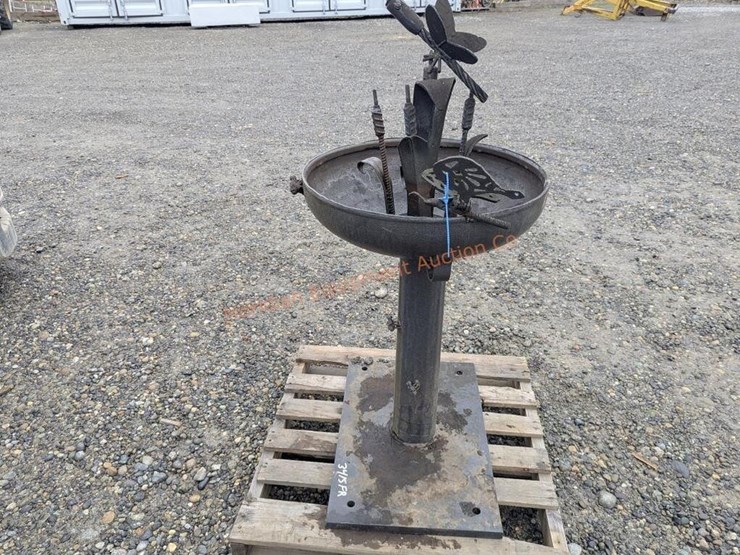 steel-bird-bath-image-4