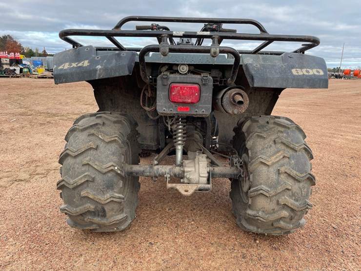 #1043-•-yamaha-600-grizzly-4x4-atv-(no-reg.-card)-image-10