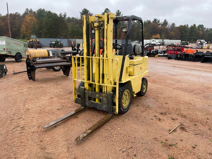 #1854-•-caterpillar-lp-forklift-image-1