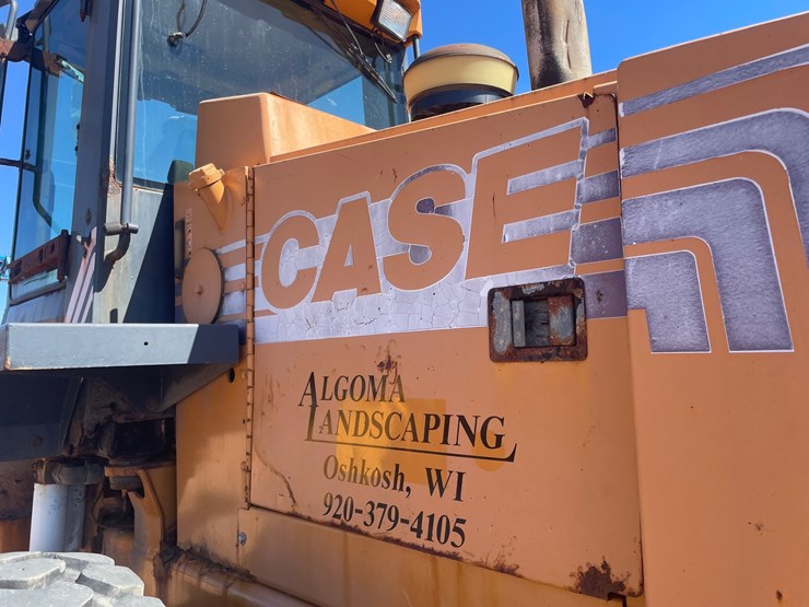 #1748-•-2001-case-721c-wheel-loader-image-23