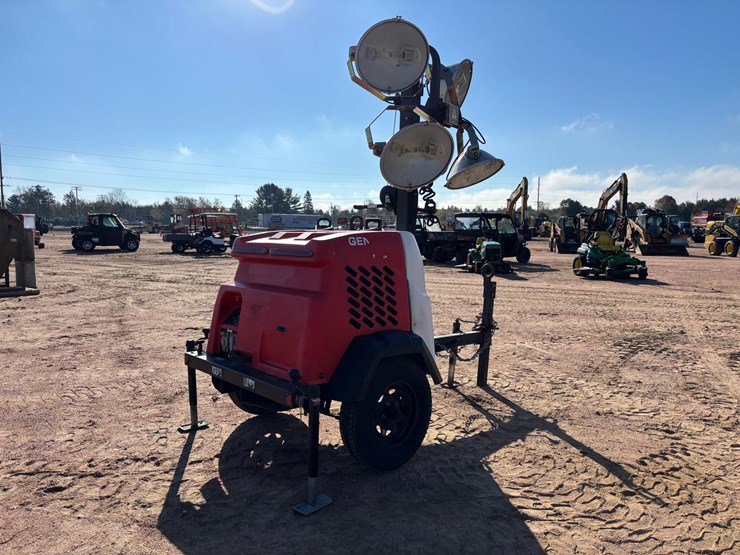#1890-•-2019-generac-mobile-light-tower-generator-image-4