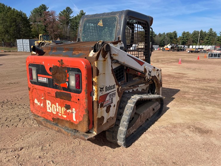 #1863-•-2017-bobcat-t450-tracked-skid-steer-image-5