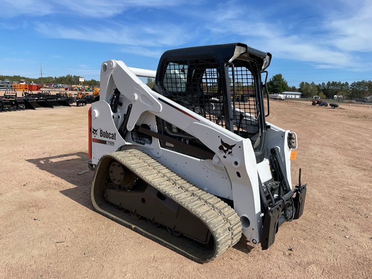 #1074-•-2014-bobcat-t650-tracked-skid-steer-image-13