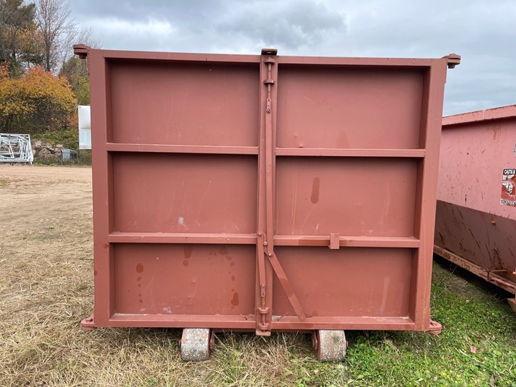 #3786-•-roll-off-dumpster-image-4