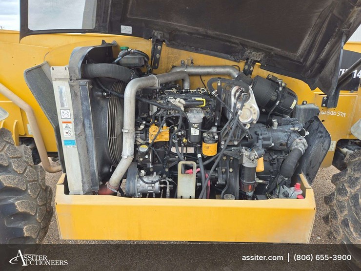 caterpillar-th514d-image-23