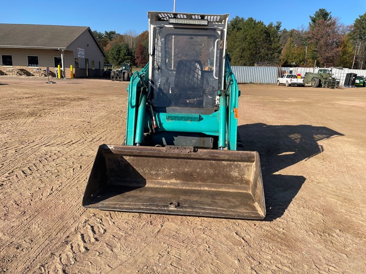 #1873-•-1998-takeuchi-tl26-2-tracked-skid-steer-image-3