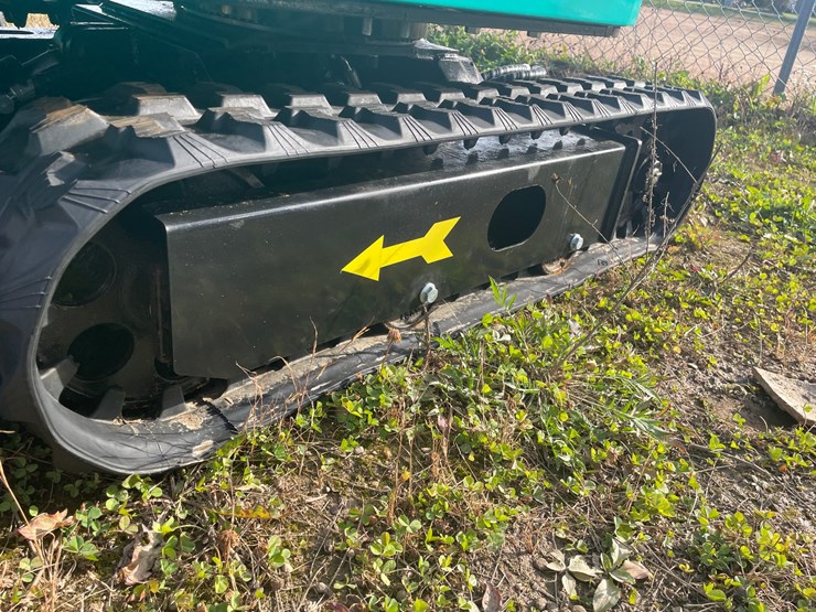 #3227-•-2026-cfg-kv16r-mini-excavator-image-10