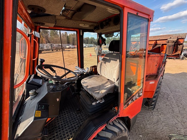 #1018-•-holder-c9.88h-articulated-tractor-with-snow-blower-image-6