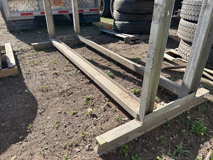 #6959-•-(1)-welded-aluminumtire-storage-rack-frame-image-6