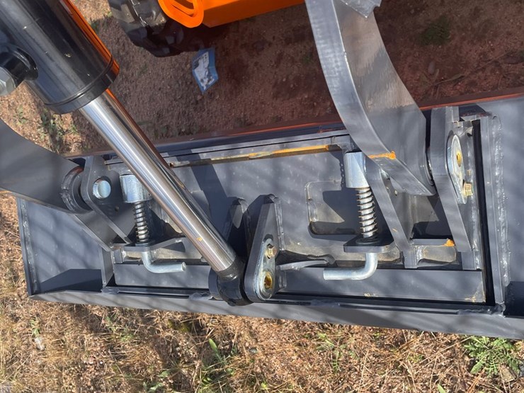#3202-•-landhonor-mini-skid-steer-loader-image-10