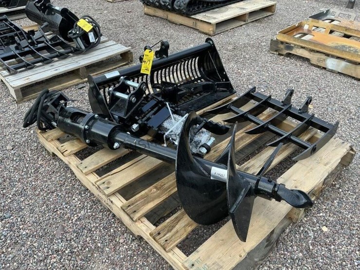 mini-excavator-attachments-image-1