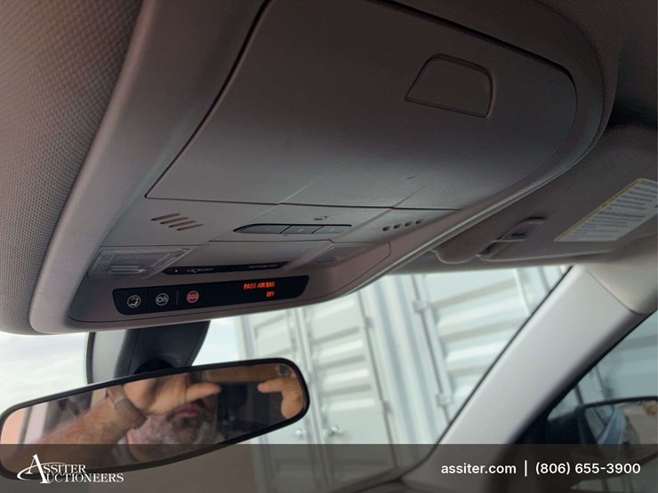 2019-chevrolet-equinox-lt-image-32